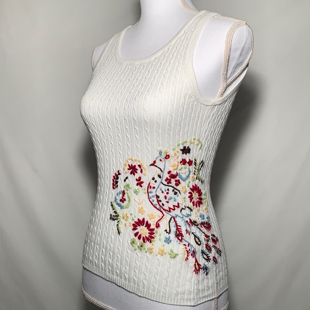 Sweet Romeo Summer Cable Knit White Sleeveless sweater with embroidery detailing